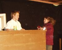 08 - An der Kasse - Jugendtheater 2004
